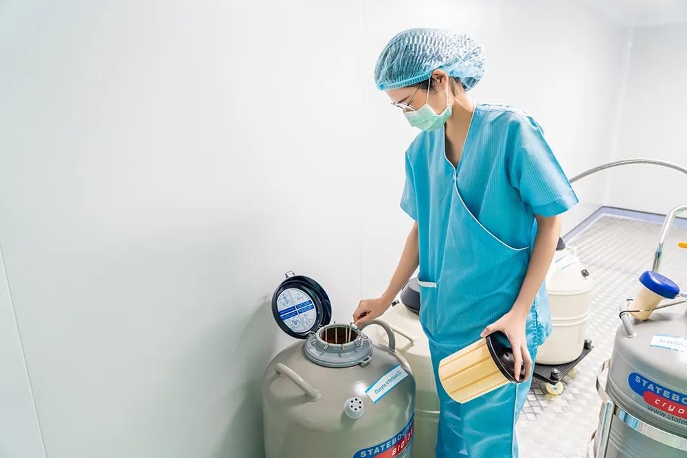 胚胎冷凍技術(shù)：泰國DHC生殖醫(yī)院為生命按下「暫停鍵」的科學密碼