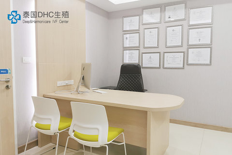 揭秘第三代試管嬰兒：為何PGT是高齡與反復(fù)失敗的“終極解藥”？