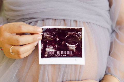 玉林婦幼做試管嬰兒要多少錢？試管嬰兒費用解析