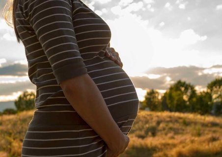 南京第三代試管嬰兒多少錢？從檢查到移植的經(jīng)濟(jì)指南